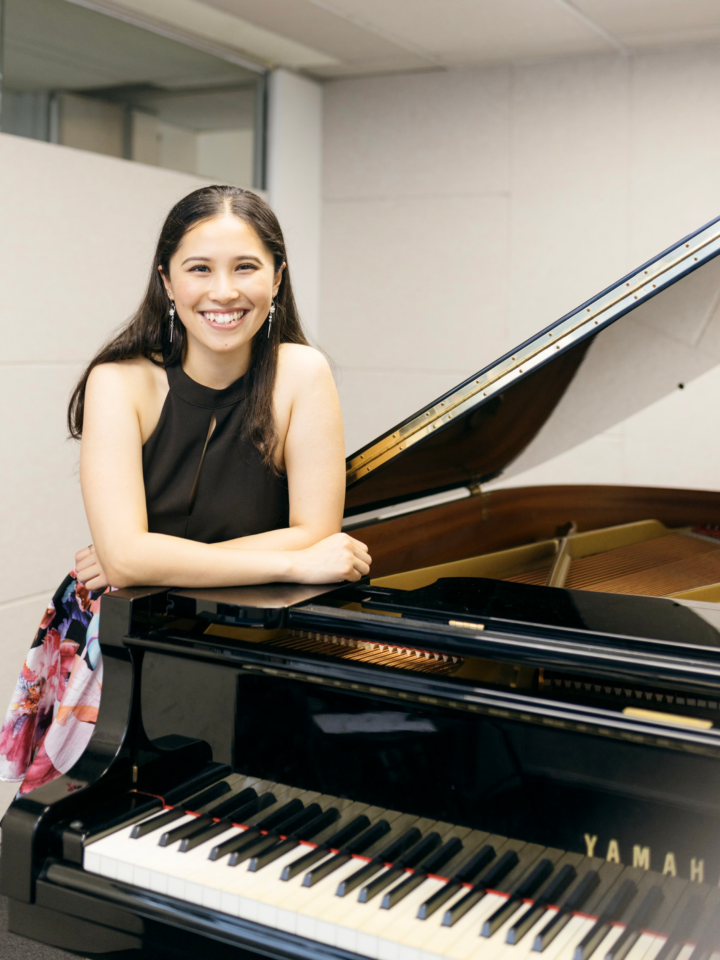 Winnie Wang, Piano Teacher